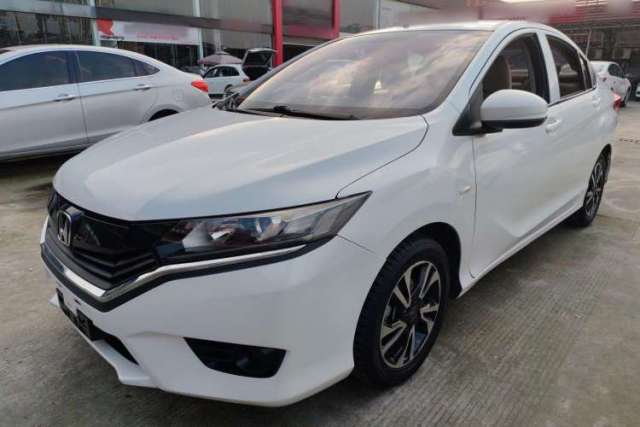 Used Honda Greiz 2016 1.5L CVT Classic Edition