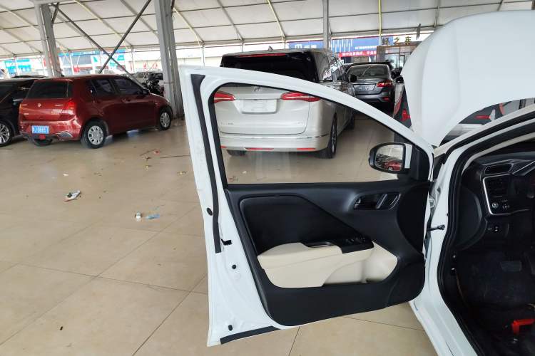 Used Honda Greiz 2016 1.5L CVT Classic Edition Left Front Door Interior