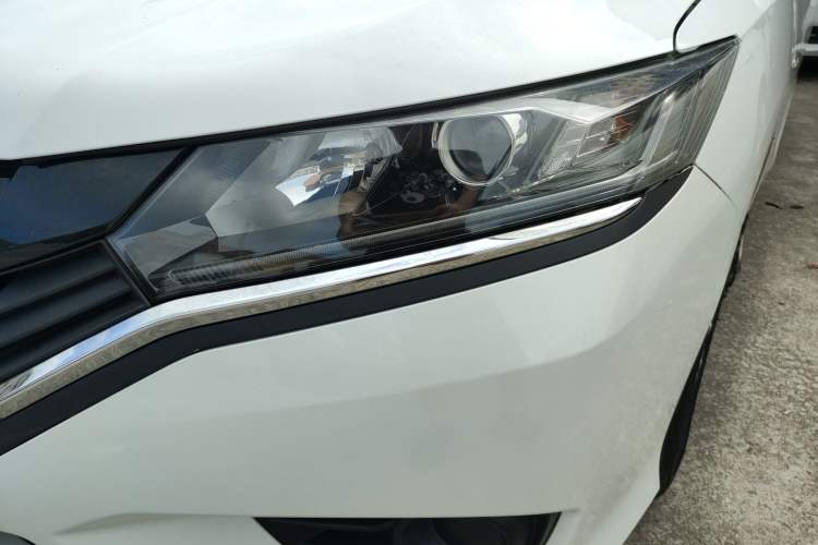 Used Honda Greiz 2016 1.5L CVT Classic Edition Left Front Headlight