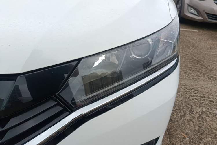 Used Honda Greiz 2016 1.5L CVT Comfort Version Left Front Headlight