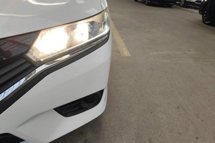 Used Honda Greiz 2016 1.5L CVT Classic Edition Left Front Headlight