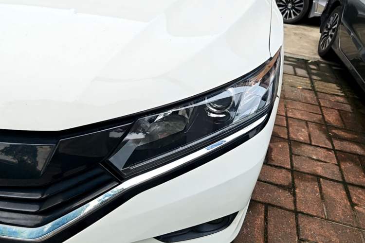 Used Honda Greiz 2016 1.5L CVT Luxury Edition Left Front Headlight