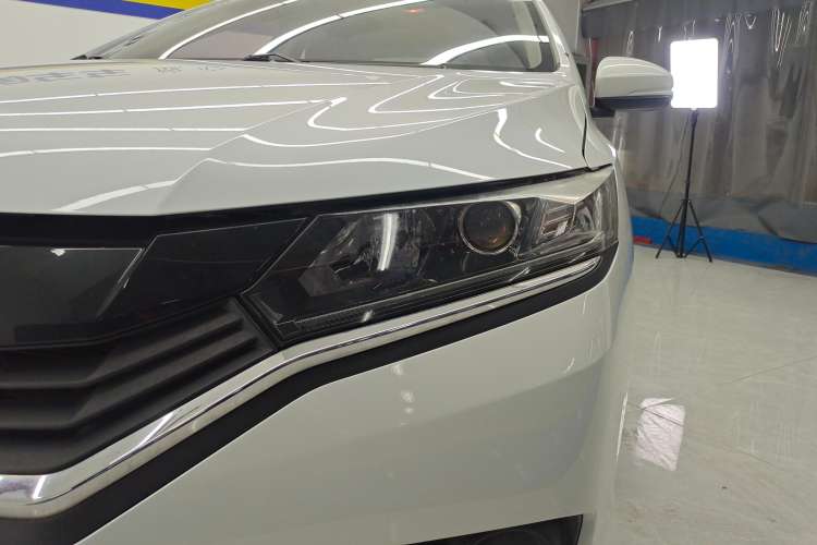 Used Honda Greiz 2016 1.5L CVT Classic Edition Left Front Headlight