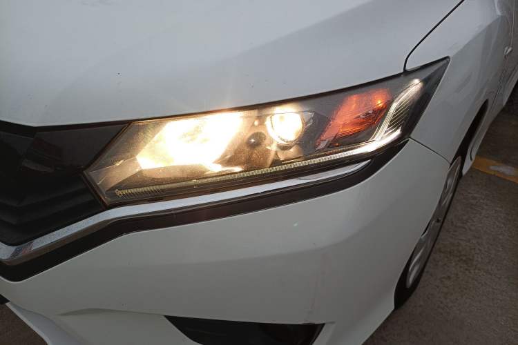 Used Honda Greiz 2016 1.5L CVT Classic Edition Left Front Headlight