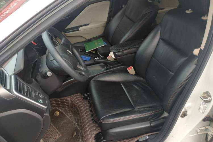 Used Honda Greiz 2016 1.5L CVT Comfort Version Left Front Seat