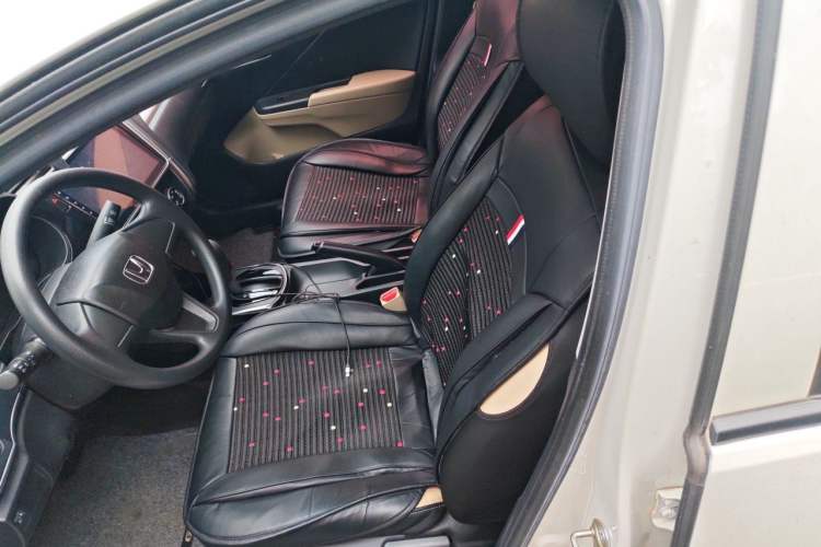 Used Honda Greiz 2016 1.5L CVT Classic Edition Left Front Seat