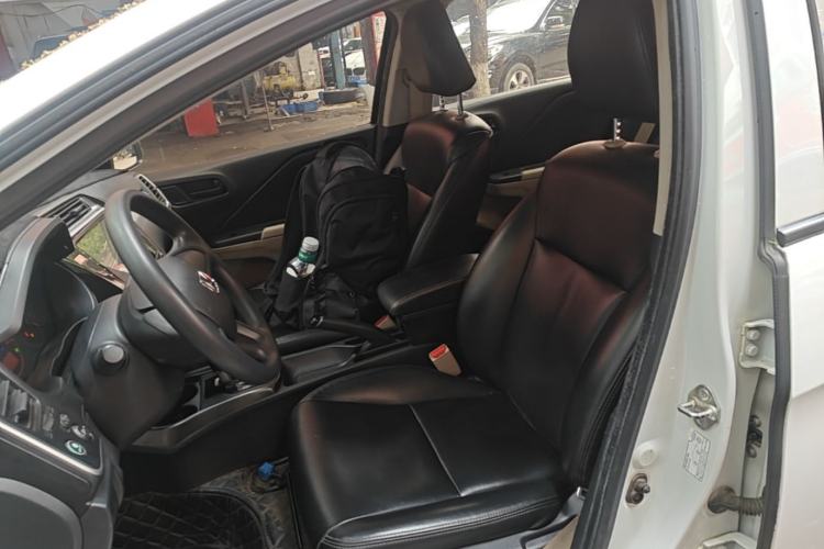 Used Honda Greiz 2016 1.5L CVT Classic Edition Left Front Seat
