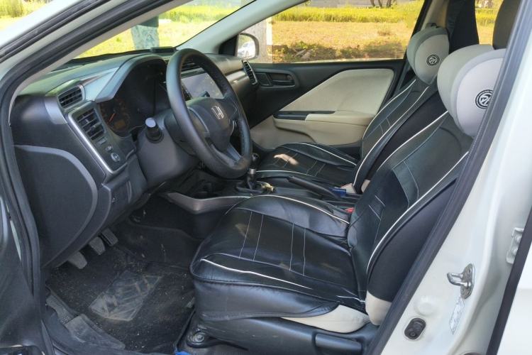 Used Honda Greiz 2016 1.5L Manual Classic Edition Left Front Seat