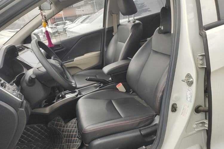 Used Honda Greiz 2016 1.5L CVT Classic Edition Left Front Seat