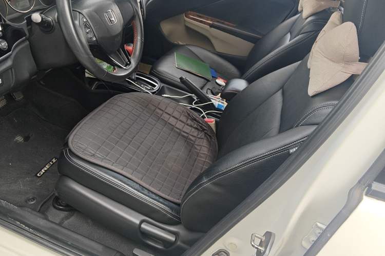 Used Honda Greiz 2016 1.5L CVT Comfort Version Left Front Seat