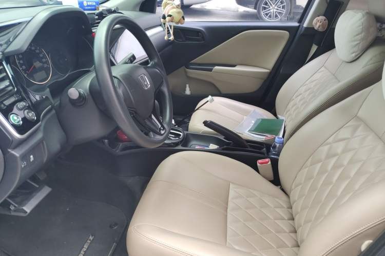 Used Honda Greiz 2016 1.5L CVT Comfort Version Left Front Seat
