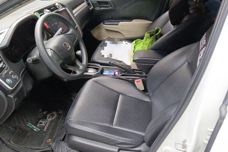 Used Honda Greiz 2016 1.5L CVT Classic Edition Left Front Seat