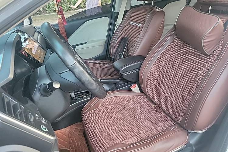 Used Honda Greiz 2016 1.5L CVT Classic Edition Left Front Seat