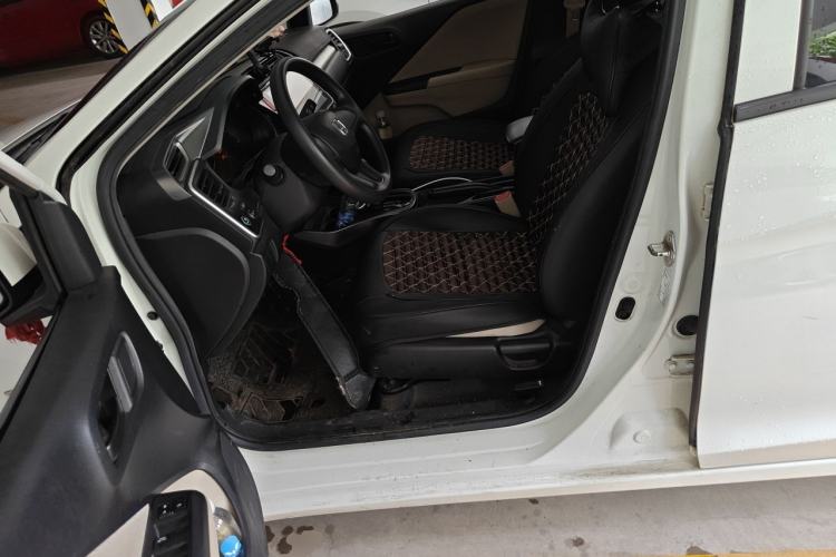 Used Honda Greiz 2016 1.5L CVT Classic Edition Left Front Seat