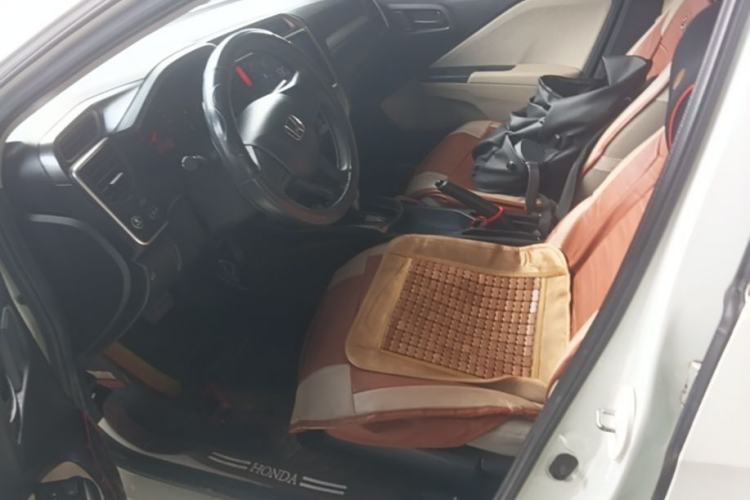 Used Honda Greiz 2016 1.5L CVT Classic Edition Left Front Seat