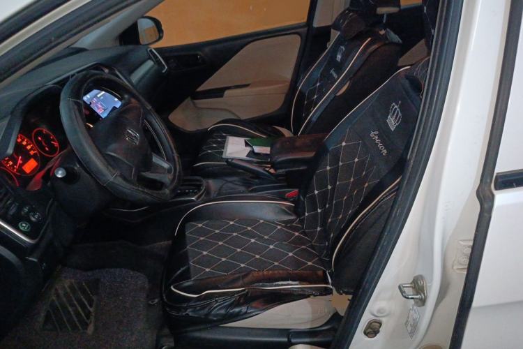 Used Honda Greiz 2016 1.5L CVT Classic Edition Left Front Seat