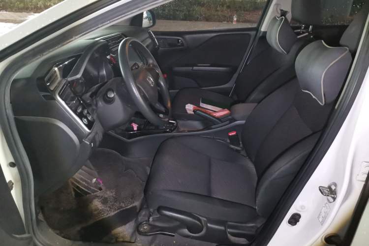 Used Honda Greiz 2016 1.5L CVT Fashion Edition Left Front Seat
