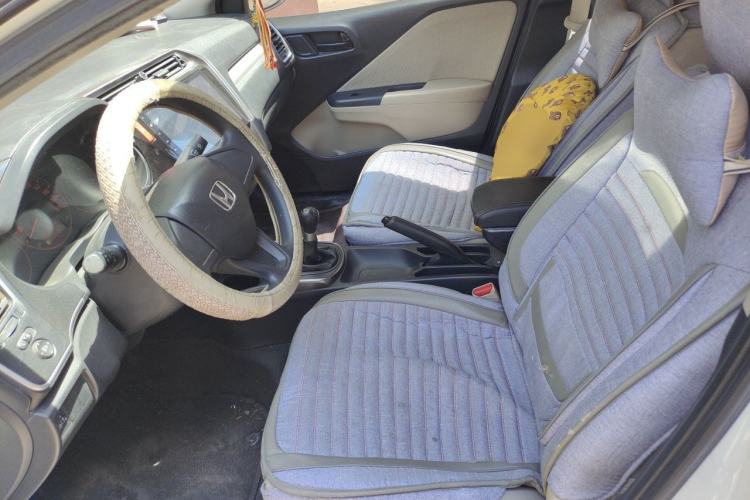 Used Honda Greiz 2016 1.5L Manual Classic Edition Left Front Seat