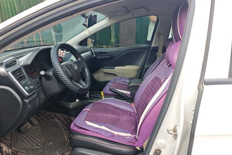 Used Honda Greiz 2016 1.5L CVT Classic Edition Left Front Seat