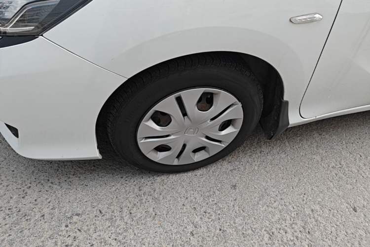 Used Honda Greiz 2016 1.5L CVT Classic Edition Left Front Wheel Hub