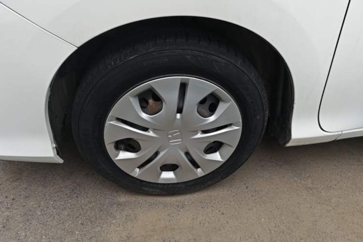 Used Honda Greiz 2016 1.5L CVT Classic Edition Left Front Wheel Hub