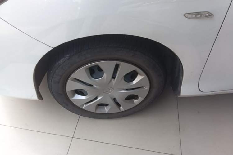 Used Honda Greiz 2016 1.5L CVT Classic Edition Left Front Wheel Hub