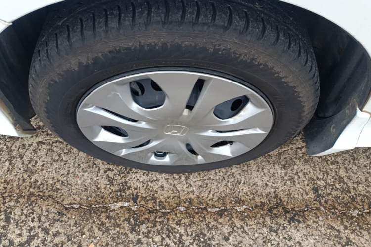 Used Honda Greiz 2016 1.5L CVT Comfort Version Left Front Wheel Hub