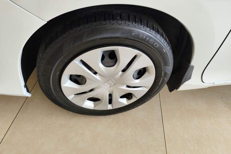 Used Honda Greiz 2016 1.5L CVT Classic Edition Left Front Wheel Hub