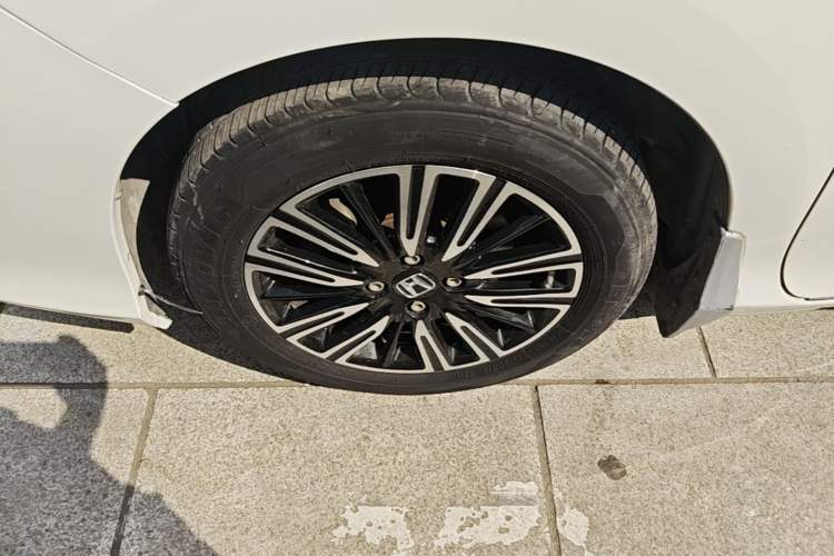 Used Honda Greiz 2016 1.5L CVT Classic Edition Left Front Wheel Hub