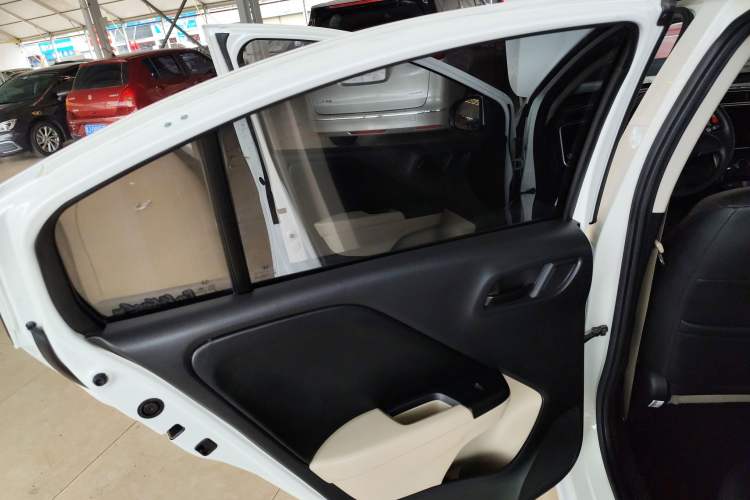 Used Honda Greiz 2016 1.5L CVT Classic Edition Left Rear Door Interior