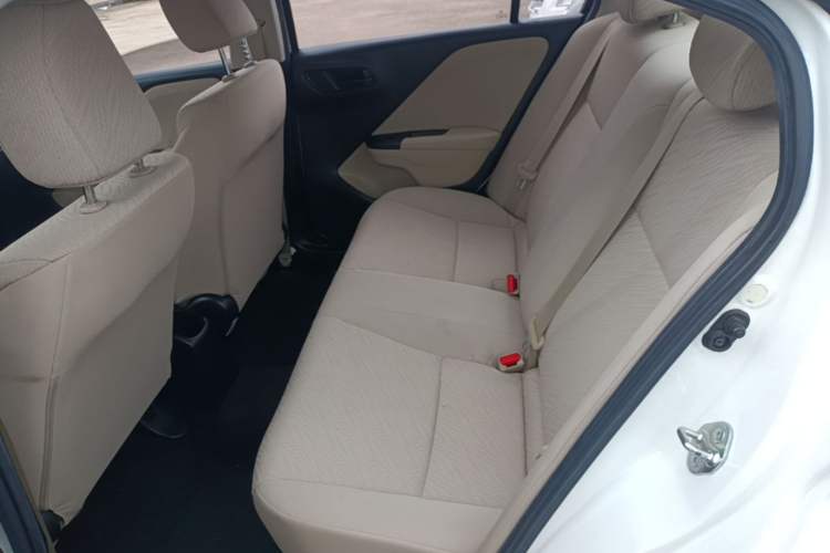 Used Honda Greiz 2016 1.5L CVT Comfort Version Left Rear Seat
