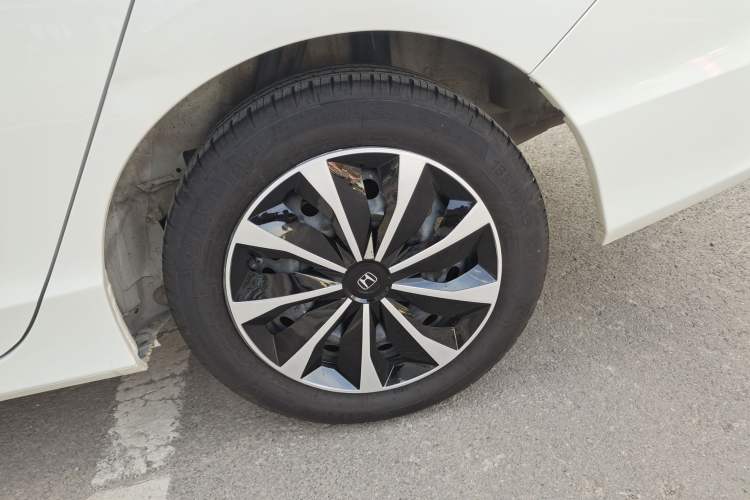 Used Honda Greiz 2016 1.5L CVT Classic Edition Left Rear Wheel Hub