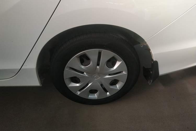 Used Honda Greiz 2016 1.5L CVT Classic Edition Left Rear Wheel Hub