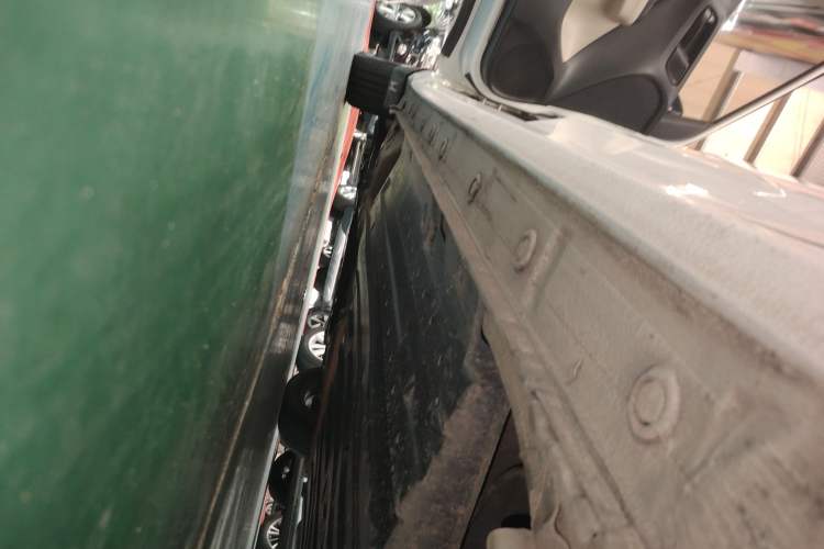 Used Honda Greiz 2016 1.5L CVT Classic Edition Left Side Sill