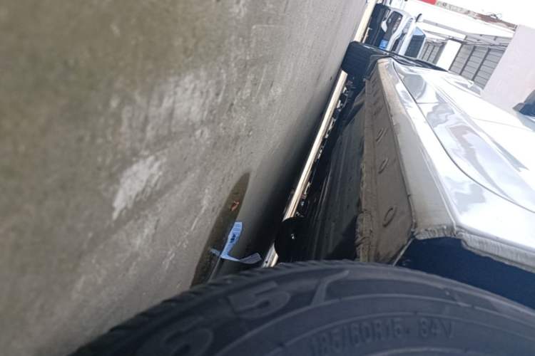 Used Honda Greiz 2016 1.5L CVT Comfort Version Left Side Sill