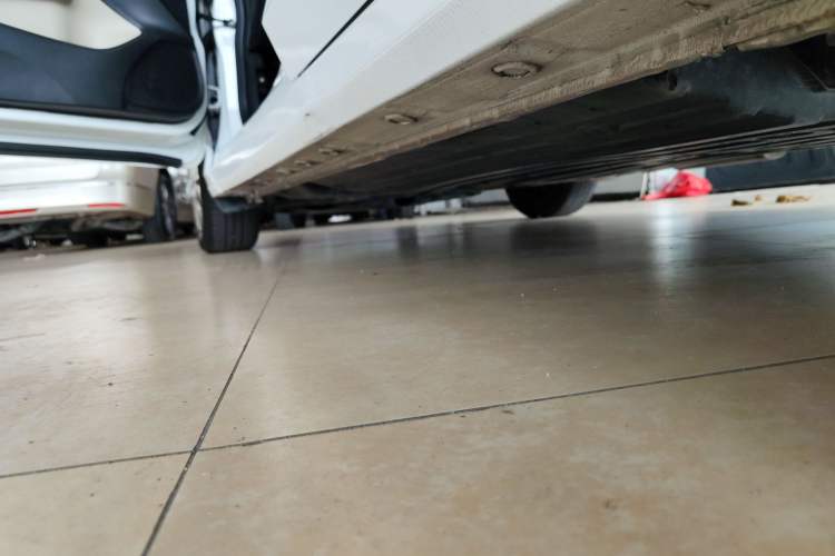 Used Honda Greiz 2016 1.5L CVT Classic Edition Left Side Sill