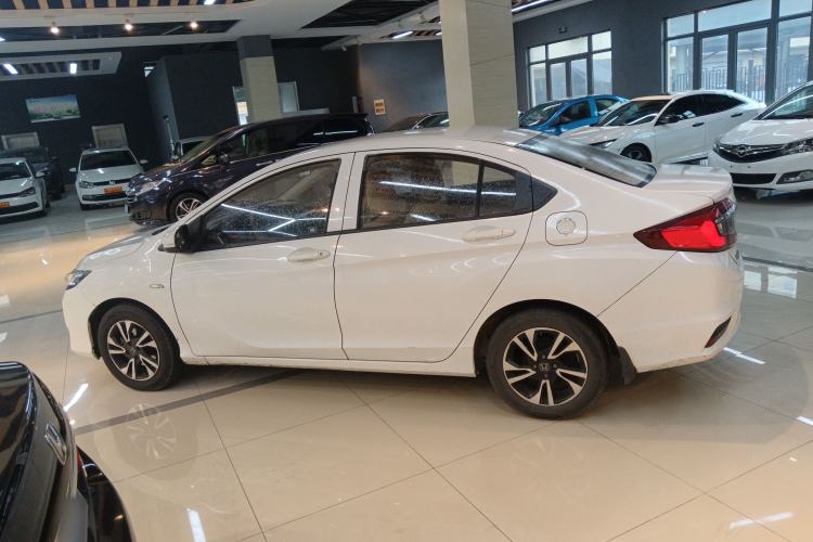 Used Honda Greiz 2016 1.5L Manual Classic Edition Left Side