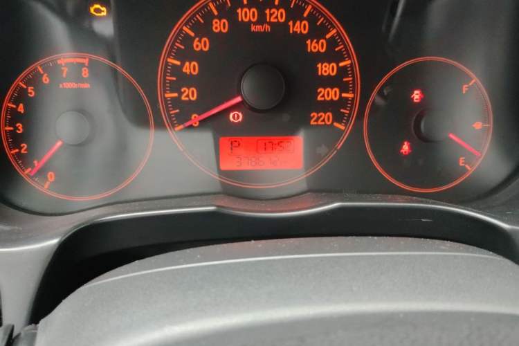 Used Honda Greiz 2016 1.5L CVT Classic Edition Odometer Close Up