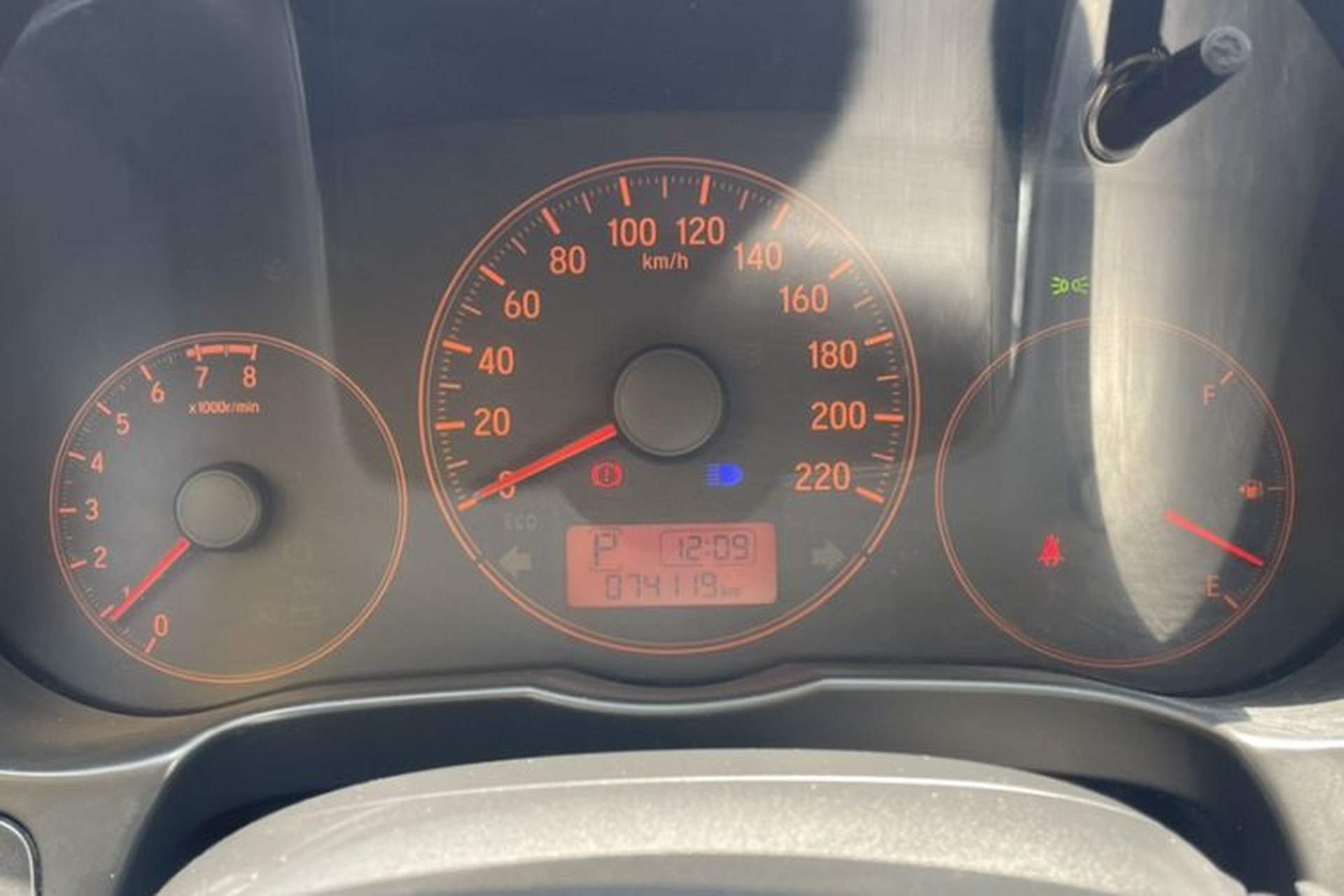 Used Honda Greiz 2016 1.5L CVT Classic Edition Odometer Close Up