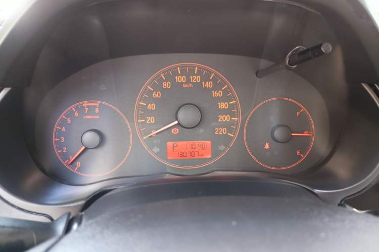 Used Honda Greiz 2016 1.5L CVT Classic Edition Odometer Close Up