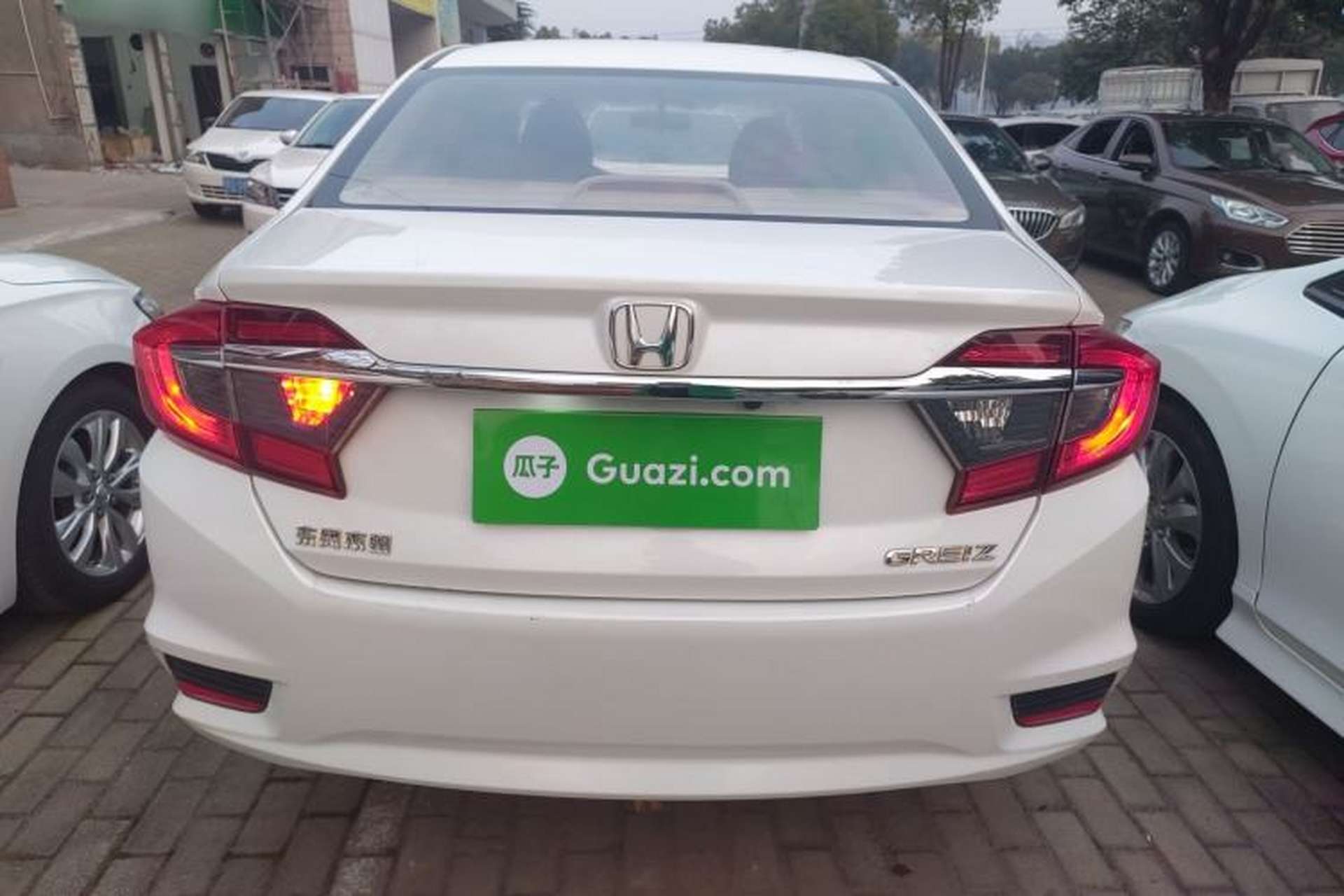 Used Honda Greiz 2016 1.5L CVT Classic Edition Rear