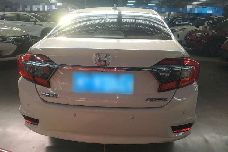 Used Honda Greiz 2016 1.5L CVT Classic Edition Rear