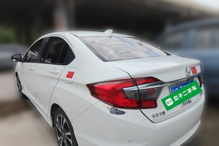 Used Honda Greiz 2016 1.5L CVT Luxury Edition Rear Left 45 Deg