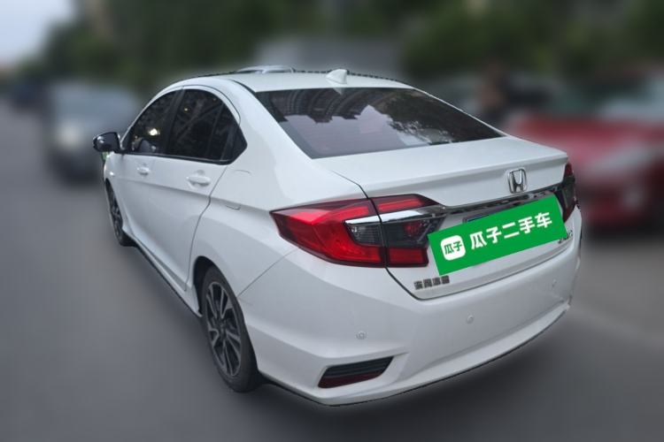 Used Honda Greiz 2016 1.5L CVT Luxury Edition Rear Left 45 Deg