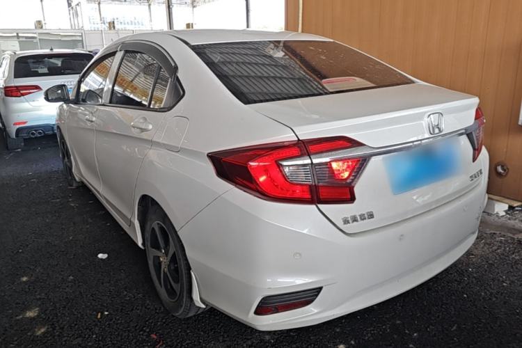 Used Honda Greiz 2016 1.5L CVT Classic Edition Rear Left 45 Deg