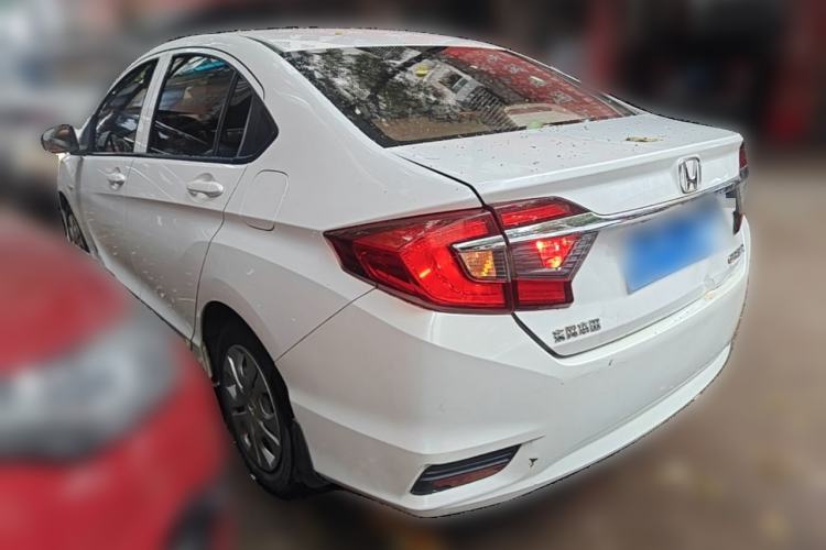 Used Honda Greiz 2016 1.5L CVT Classic Edition Rear Left 45 Deg