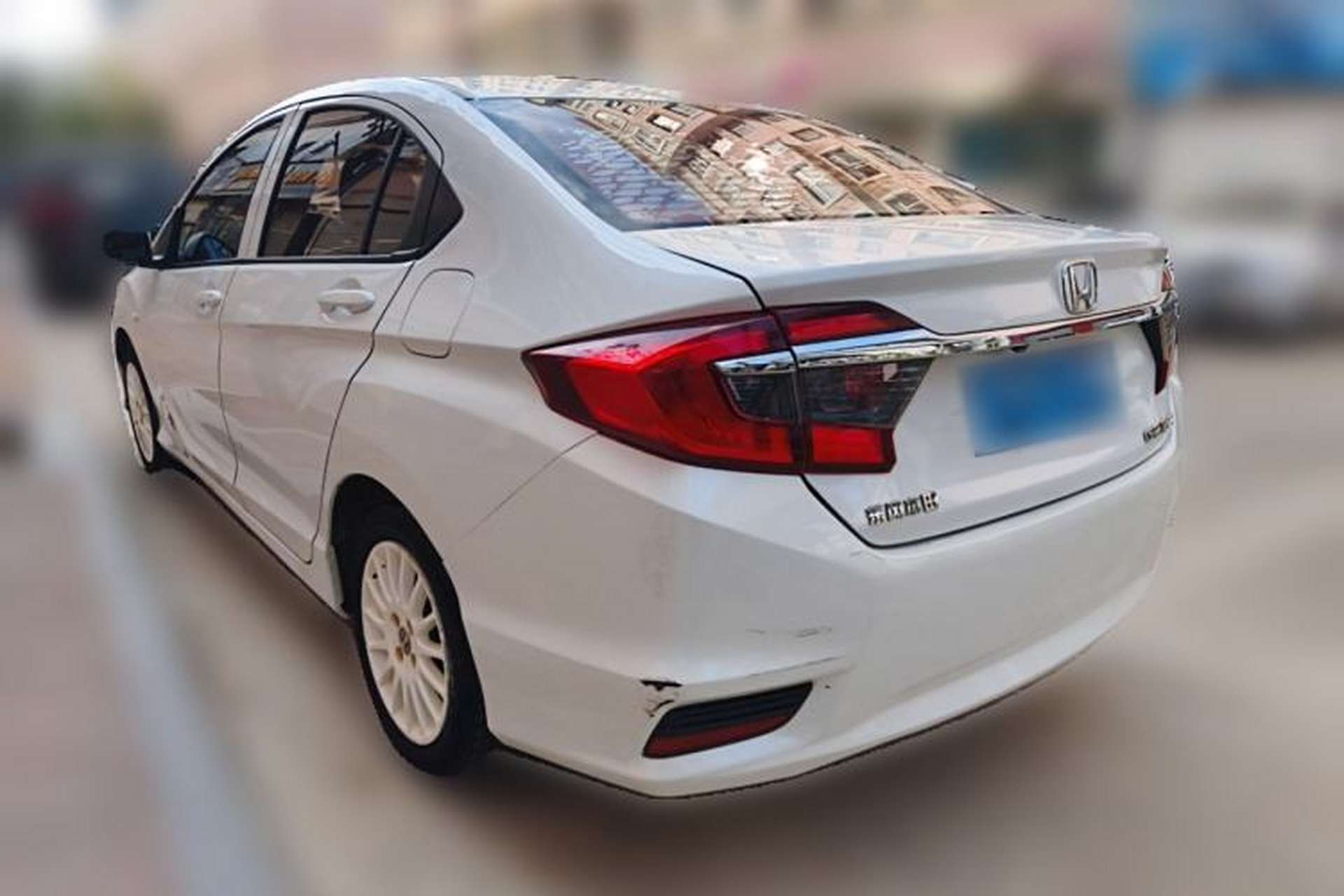 Used Honda Greiz 2016 1.5L Manual Classic Edition Rear Left 45 Deg