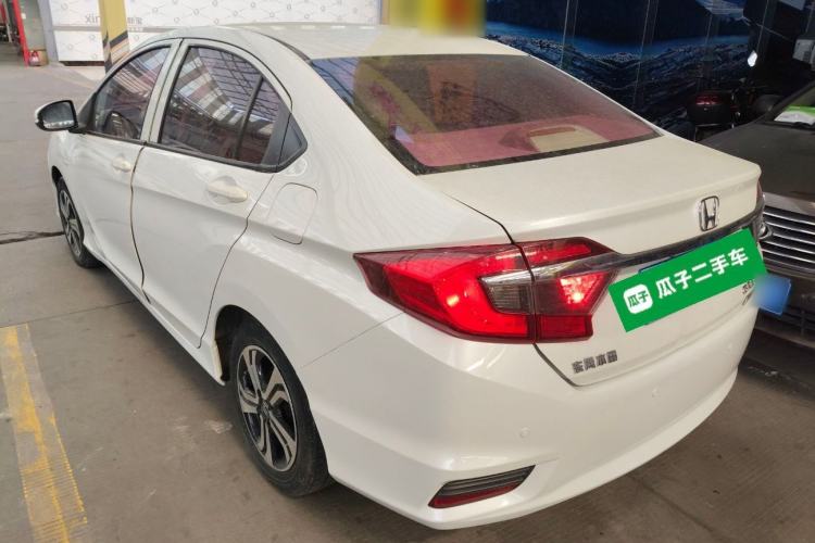 Used Honda Greiz 2016 1.5L CVT Classic Edition Rear Left 45 Deg