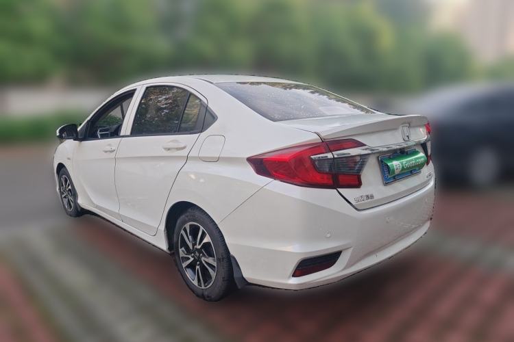 Used Honda Greiz 2016 1.5L CVT Classic Edition Rear Left 45 Deg