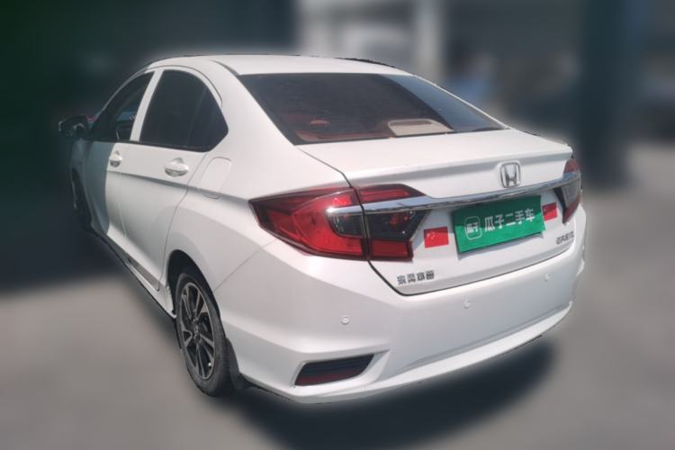 Used Honda Greiz 2016 1.5L CVT Classic Edition Rear Left 45 Deg